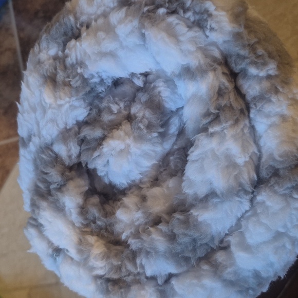 Berkshire Farmhouse Sherpa Throw in Gray and White - Picture 6 of 7